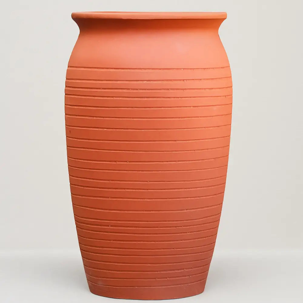 Grand pot de fleur en terre cuite