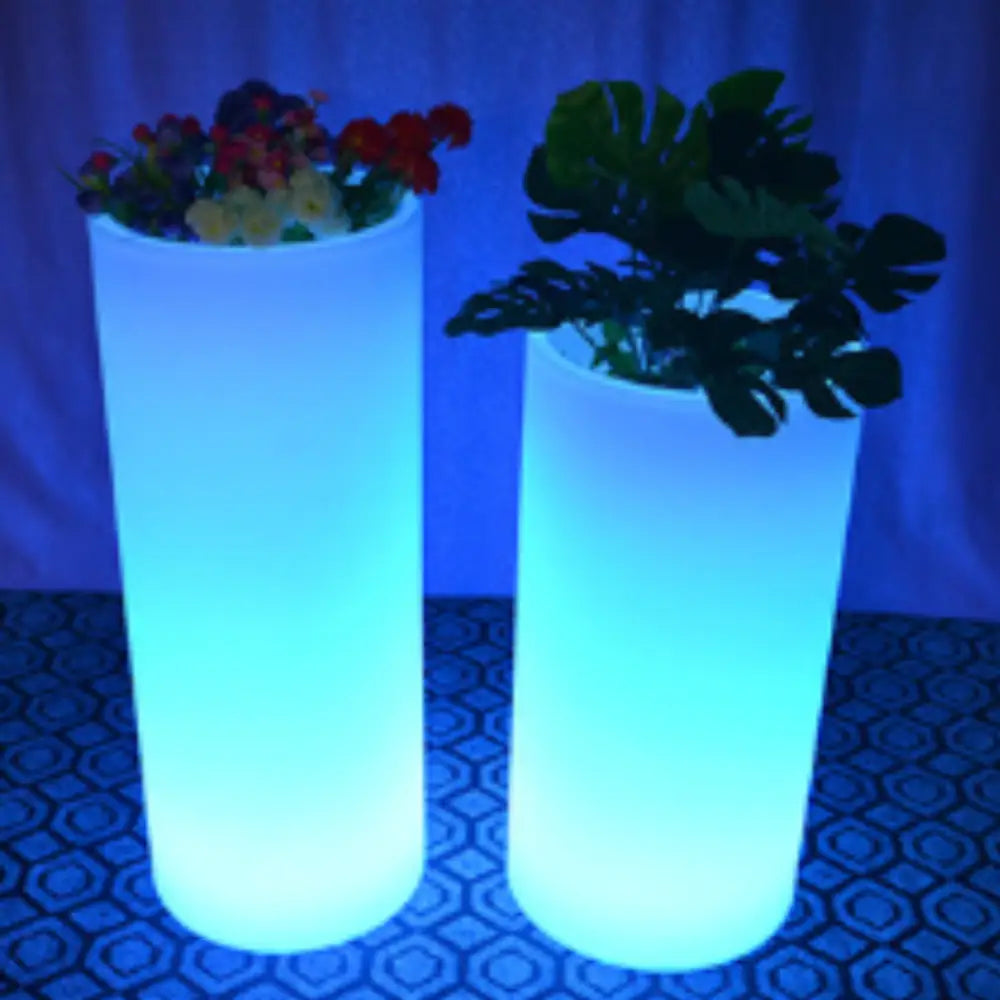 Grand pot de fleur extérieur lumineux