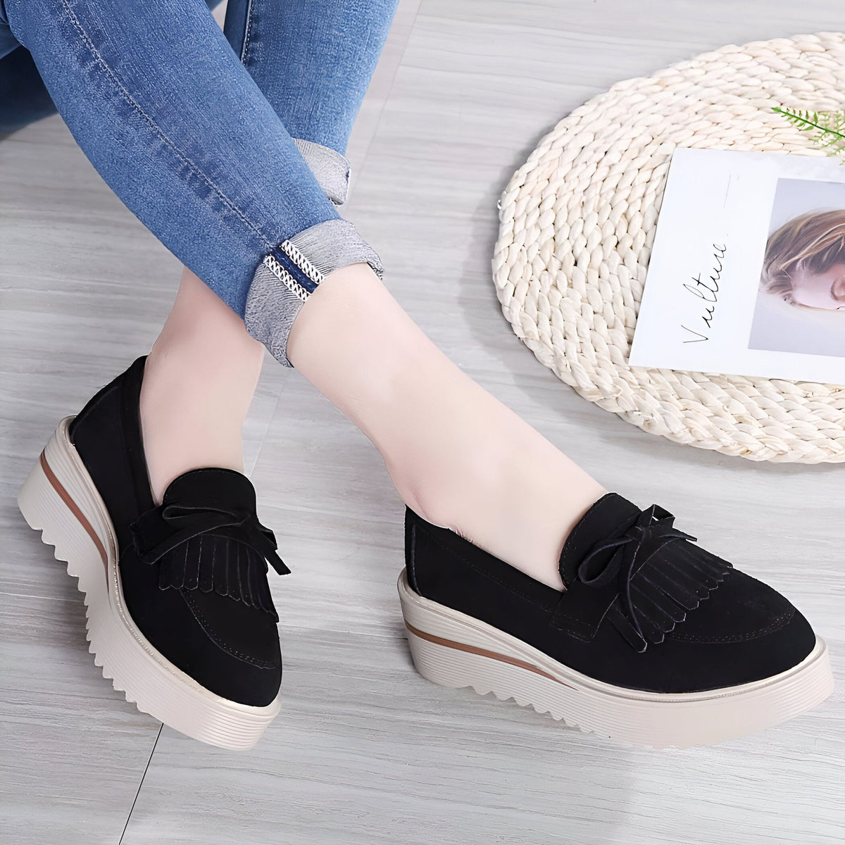 LuxeChic Mocassins daim plateforme compensée franges