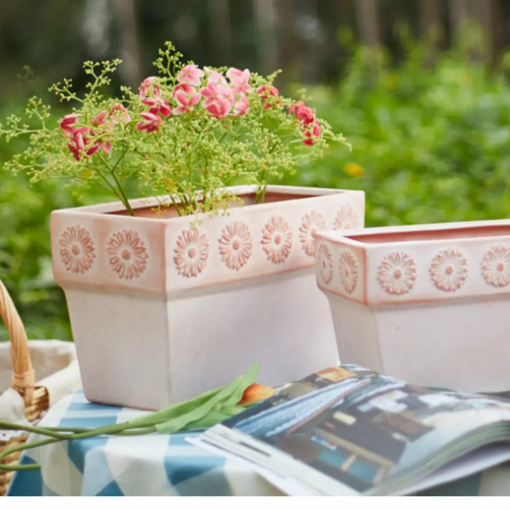 Pot de fleur en terre cuite rectangulaire