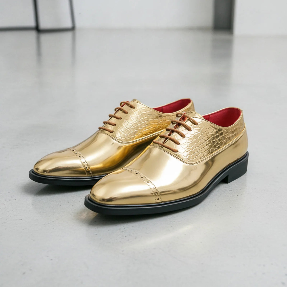 Prestige Mocassins Homme Dorés Style Serpent Distinctif