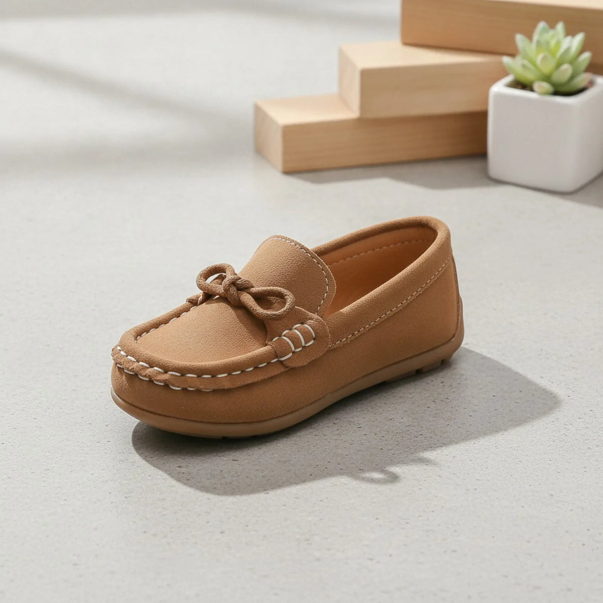 Mocassins garçon daim végan confortables décontractés