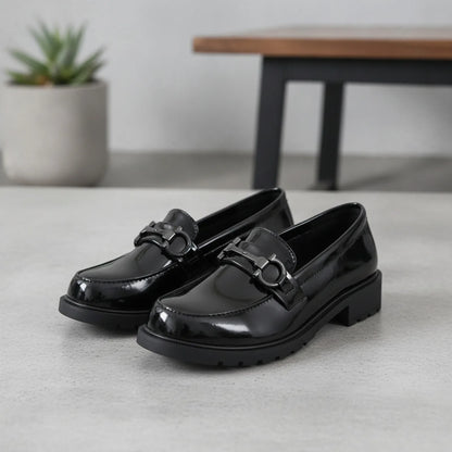 NovaLux Mocassins vernis femme métal élégant