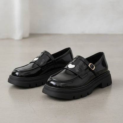 Élite Mocassins Femme Verni Noir Cœur Semelle Épaisse