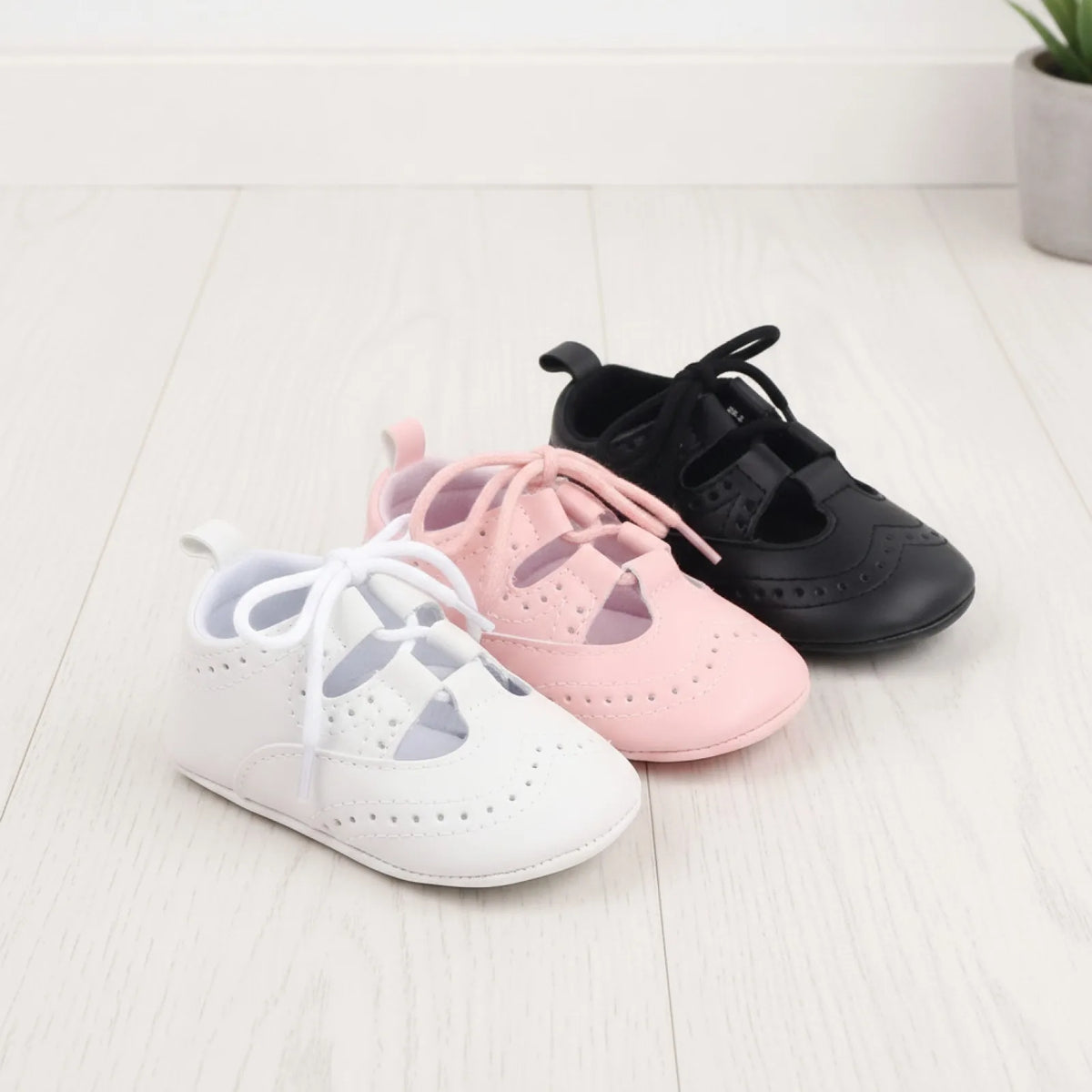 Mocassins Bébé Fille Style Baskets Ajourés Confortables