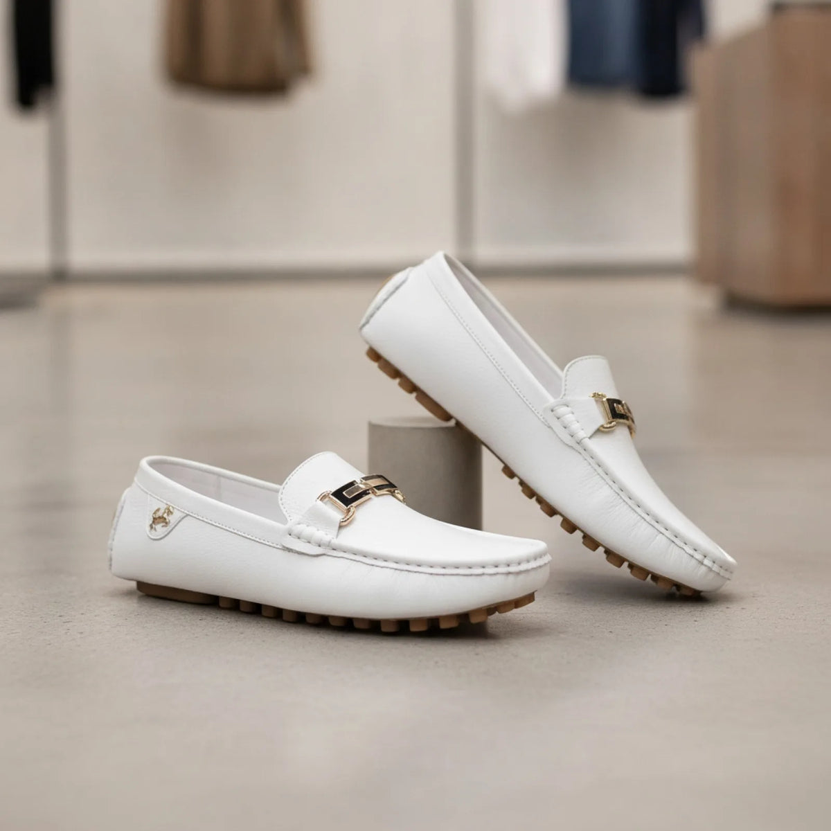 Prestige Mocassins Blancs Cuir Effet Homme Élégant