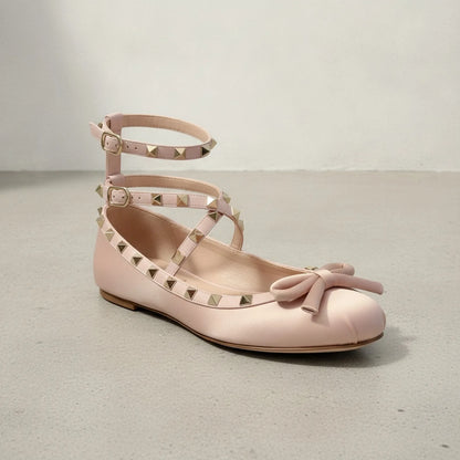 Nova Ballerines en Simili Cuir Satiné, Nœud et Clous