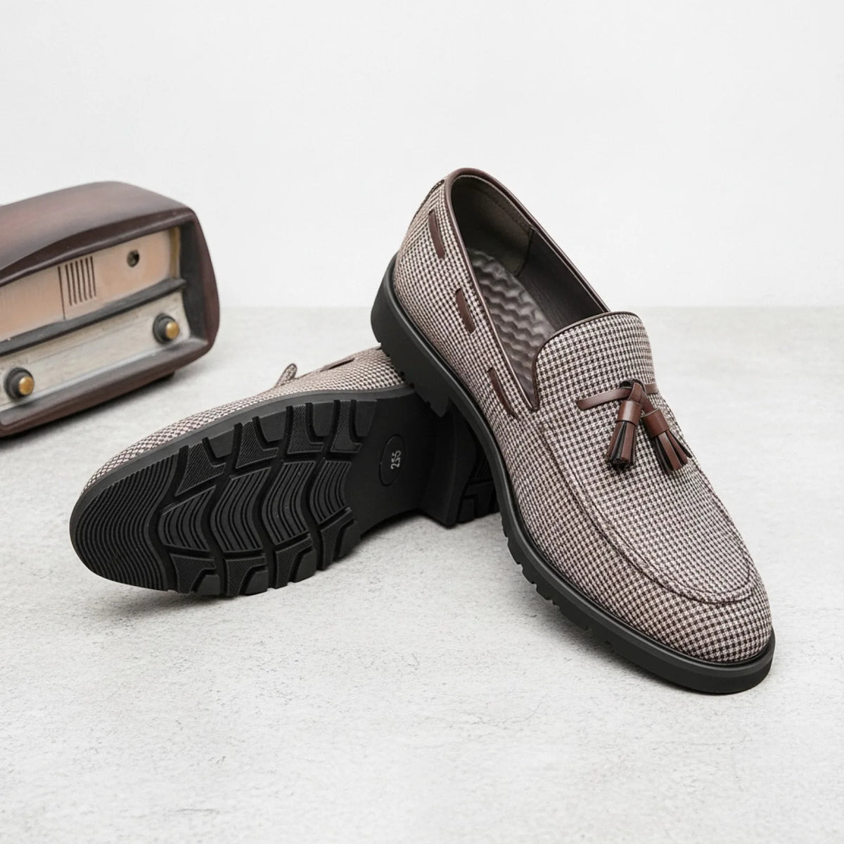 Nova Mocassins Glands Homme Carreaux Marron Blanc