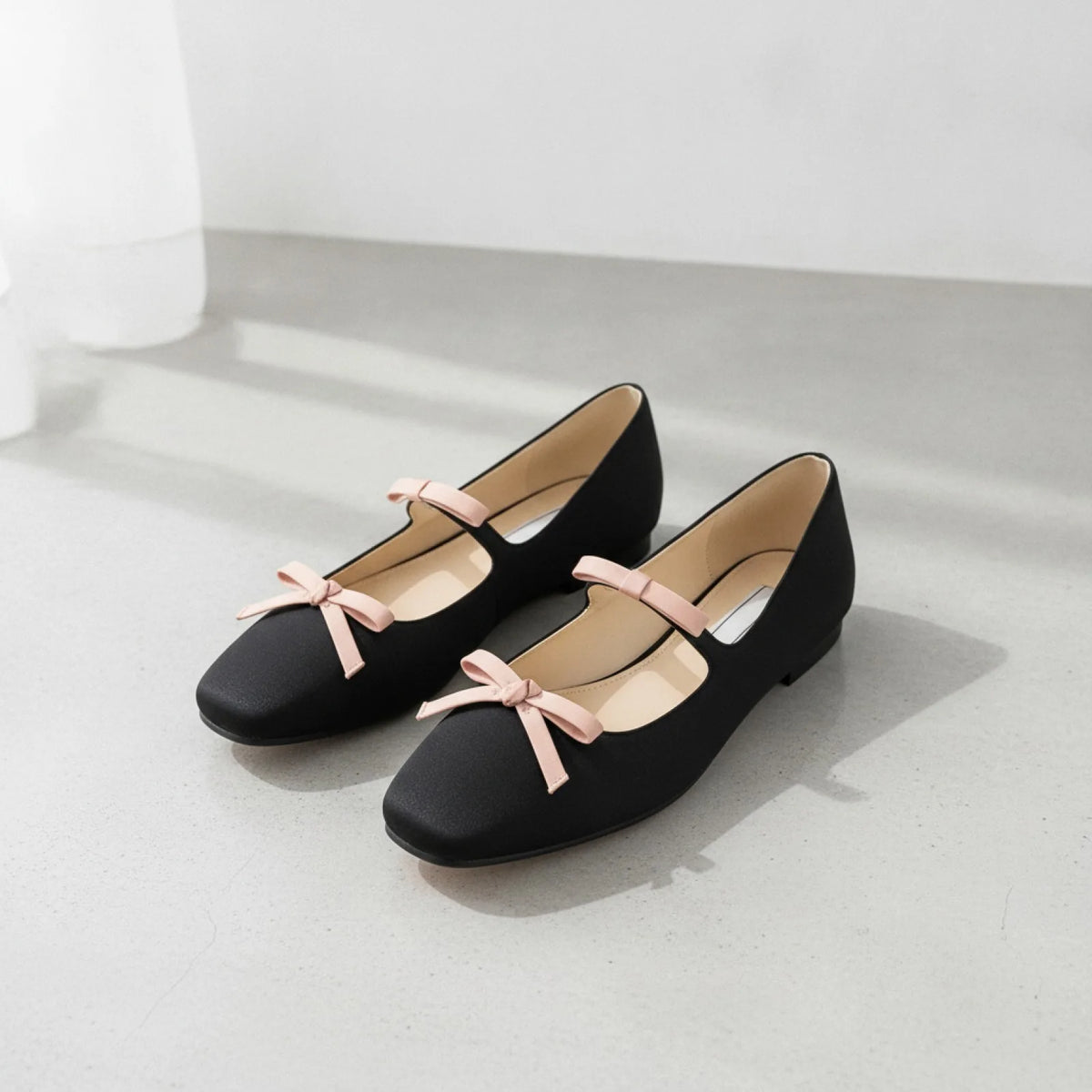 Mocassins Mary Jane — Bout Carré et Nœud Délicat