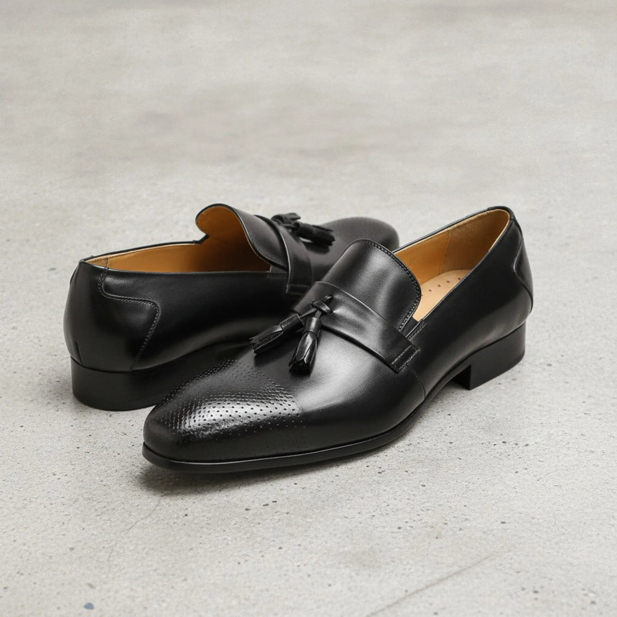 Brandico Mocassins Cuir à Glands Homme – Élégance