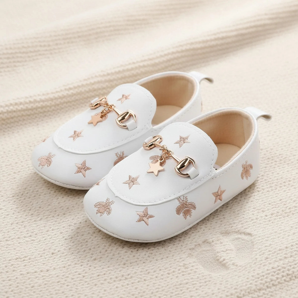 Mocassins Bébé Fille-Cuir Végan Motif Étoiles Adorables
