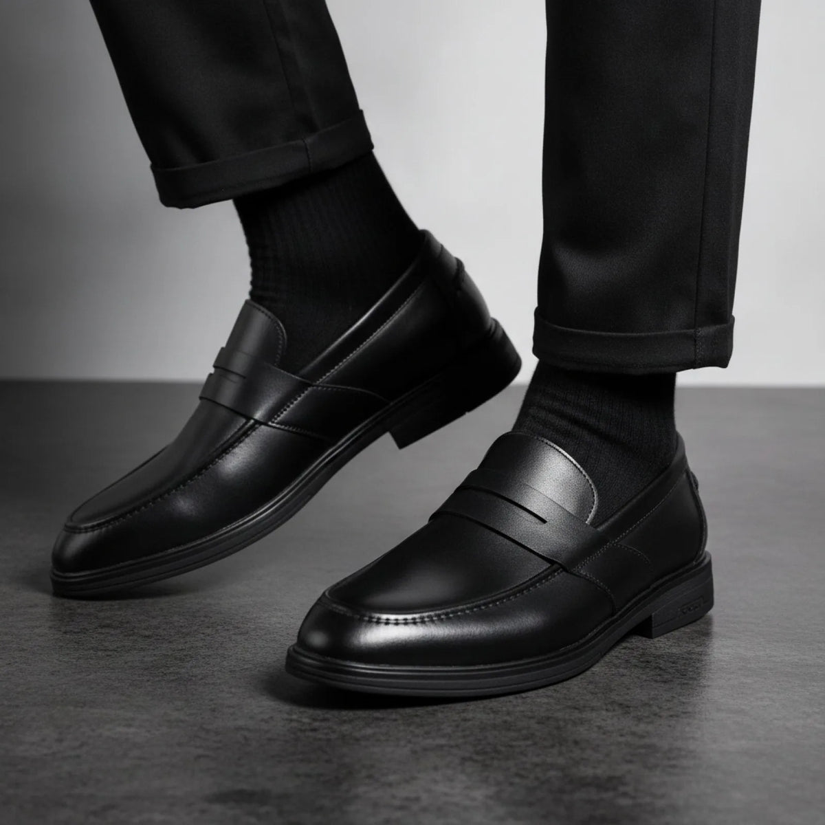 Luxe Mocassins classiques noirs cuir synthétique homme
