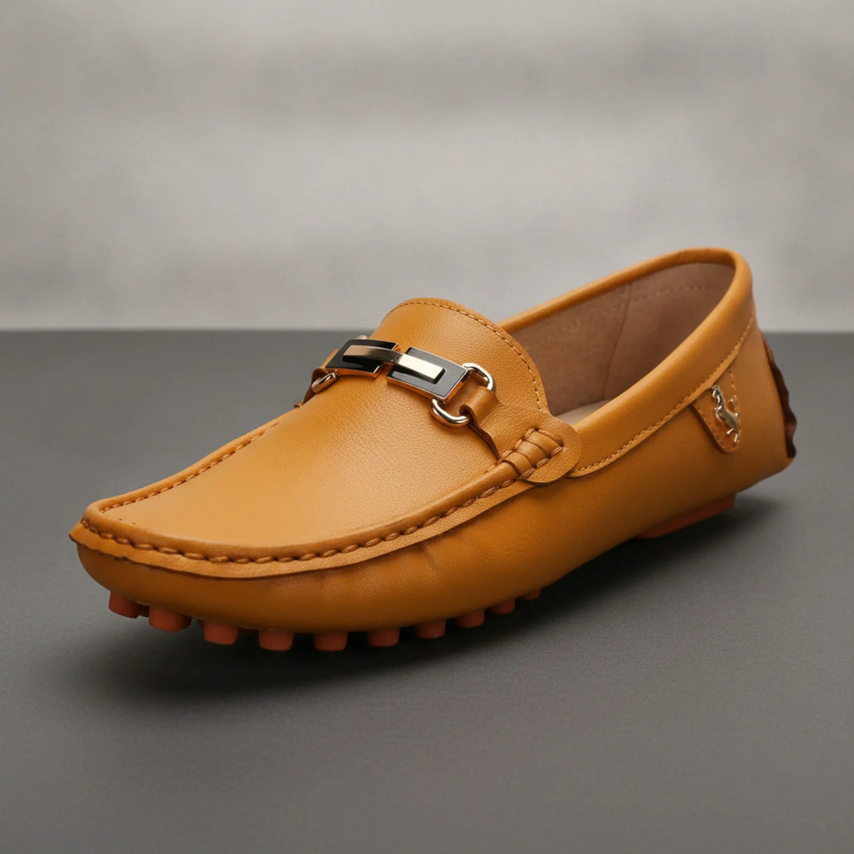 NOVA Mocassins Homme Souples Effet Cuir Boucle Dorée