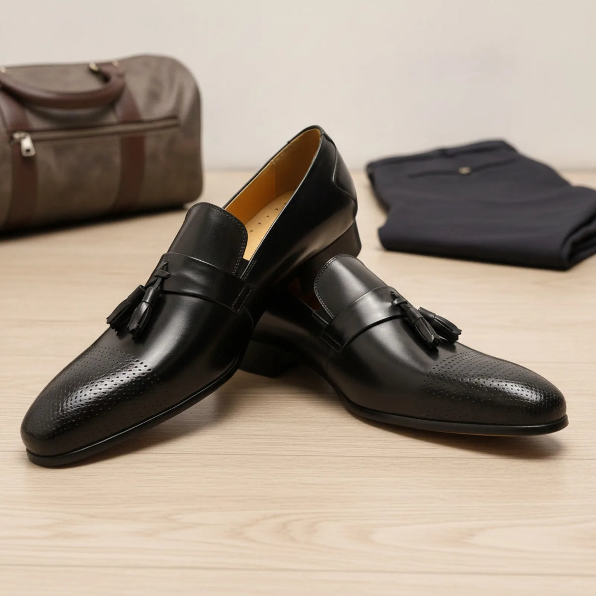 Brandico Mocassins Cuir à Glands Homme – Élégance