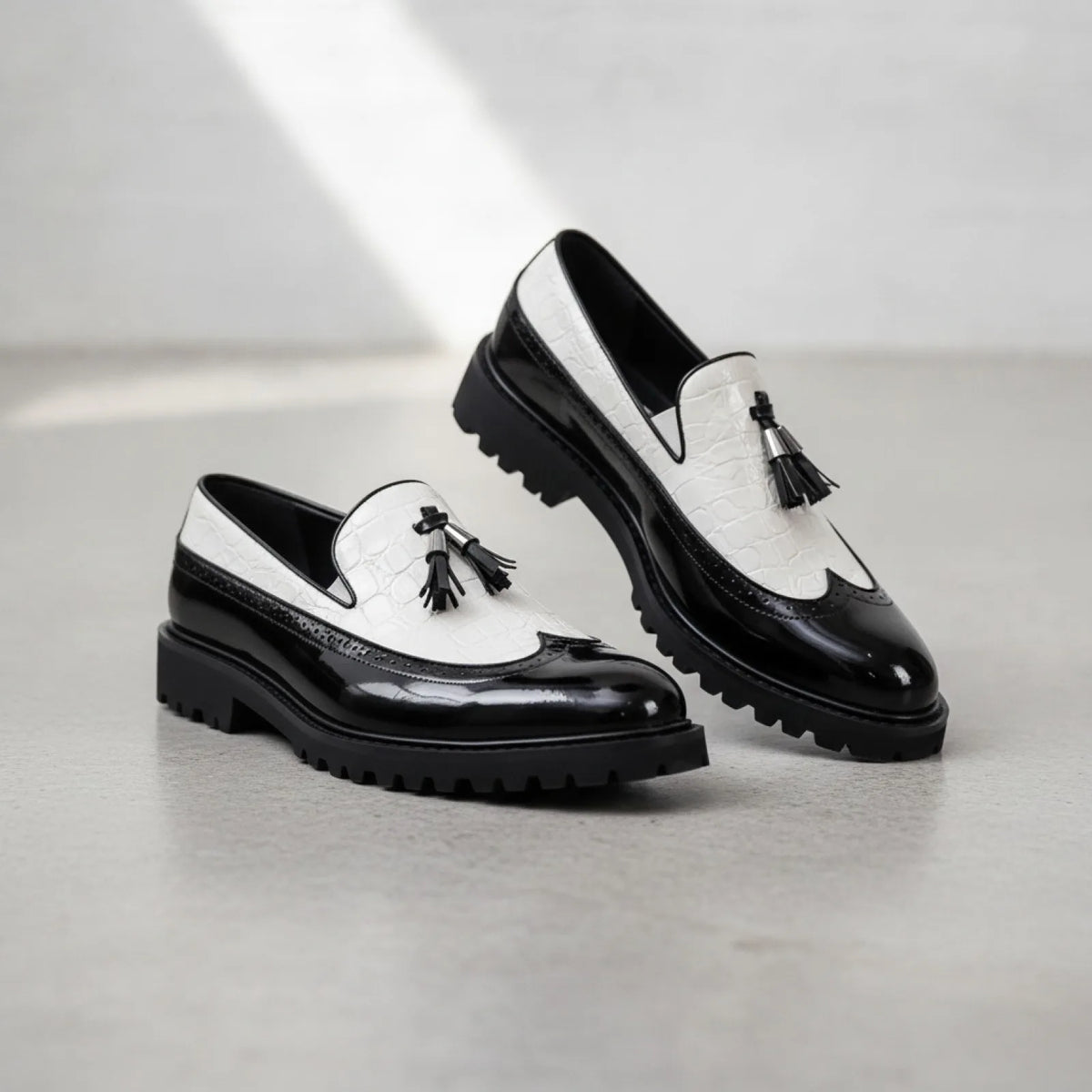 Mocassins Homme Vernis Glands Noir & Blanc Edition