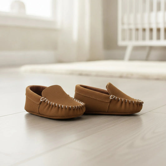 Mocassins bébé en cuir végan - chic et confortables