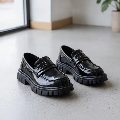 GlamKids Mocassins vernis noir garçon robustes