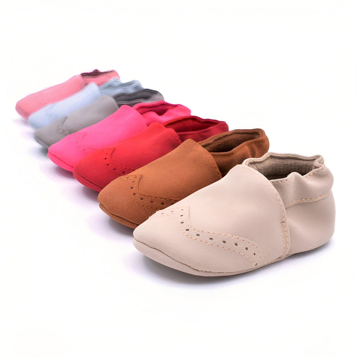 Étoile Chaussons bébé cuir souple avec détails perforés