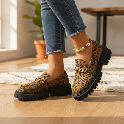 Mocassins Femme Léopard: Style et Confort Signature