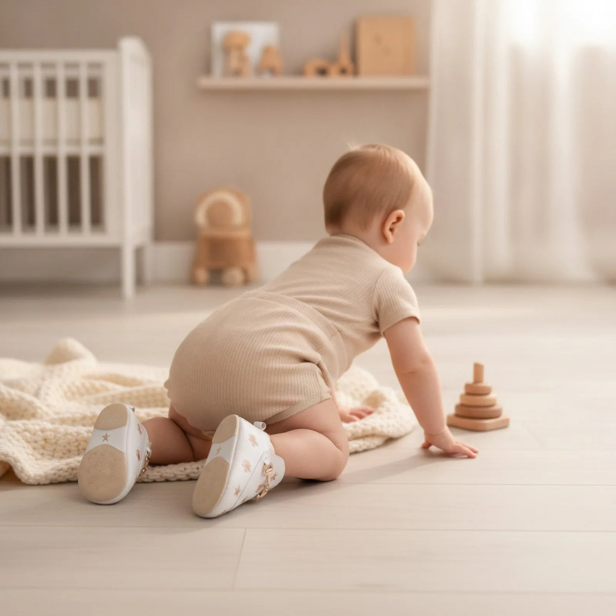 Mocassins Bébé Fille-Cuir Végan Motif Étoiles Adorables