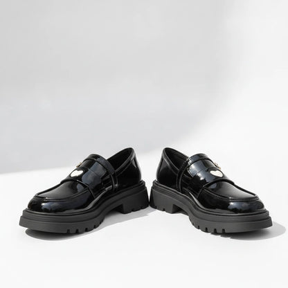 Élite Mocassins Femme Verni Noir Cœur Semelle Épaisse