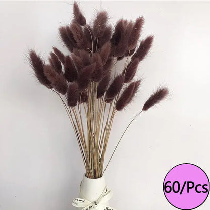 Fleurs séchées colorées