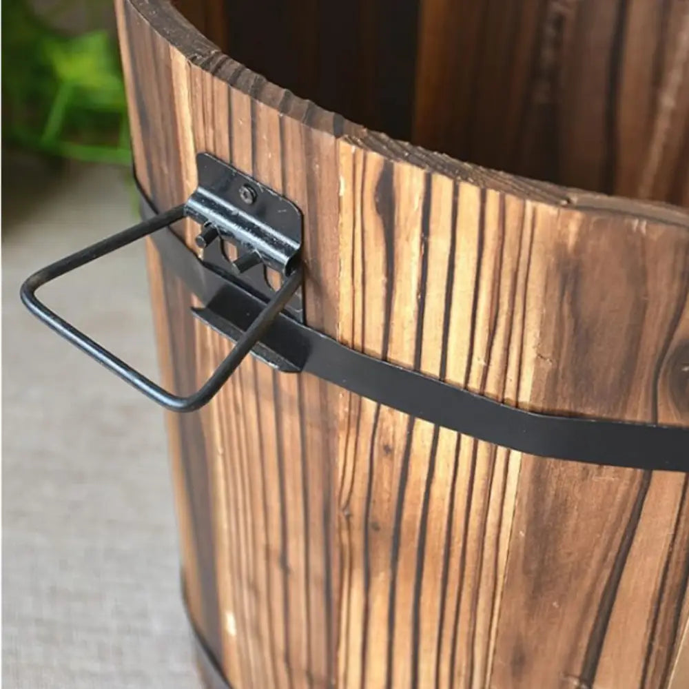 Grand pot de fleur bois