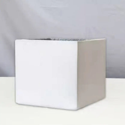 Grand pot de fleur carré