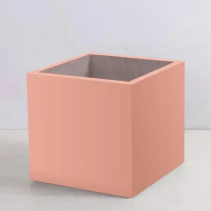 Grand pot de fleur carré