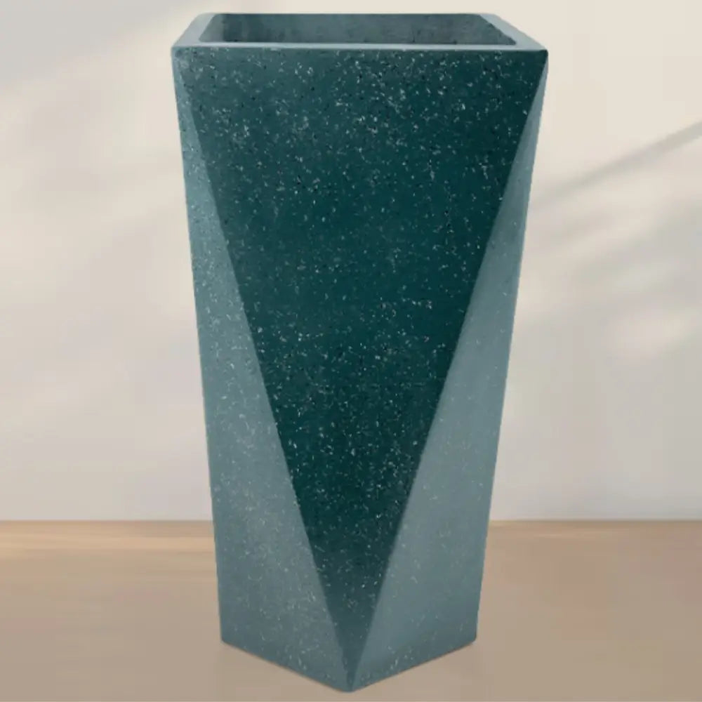 Grand pot de fleur de couleur