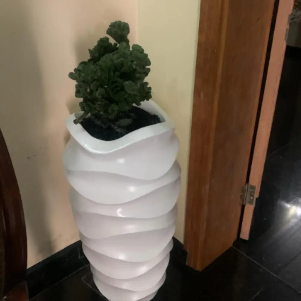 Grand pot de fleur déco intérieur