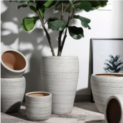 Grand pot de fleur en grès