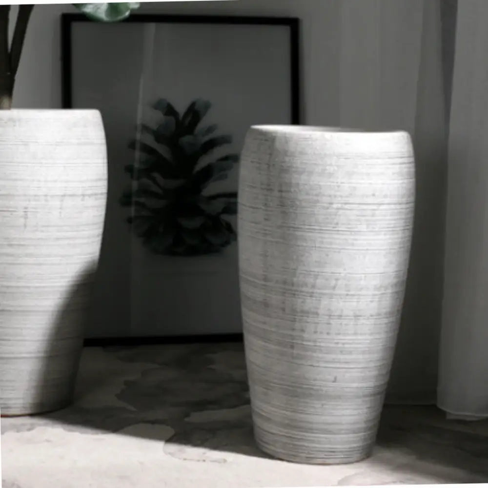 Grand pot de fleur en grès