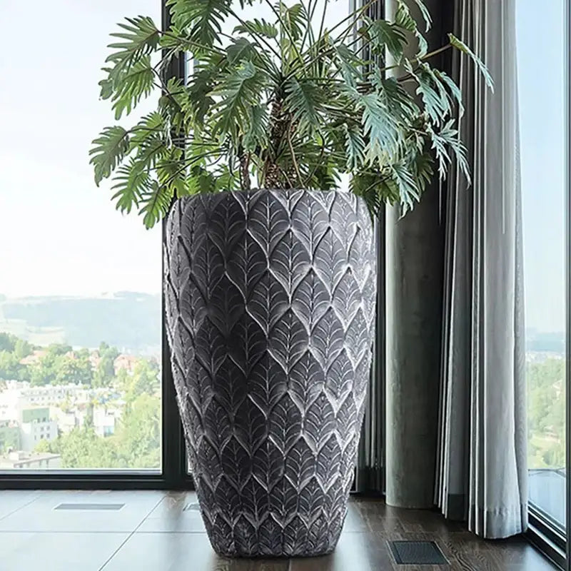 Grand pot de fleur extérieur