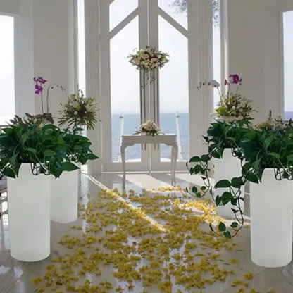 Grand pot de fleur extérieur lumineux