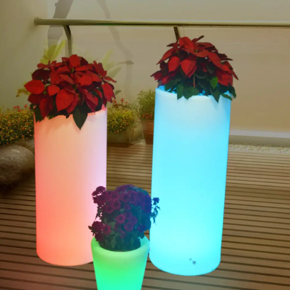 Grand pot de fleur extérieur lumineux