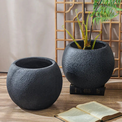 Grand pot de fleur extérieur noir