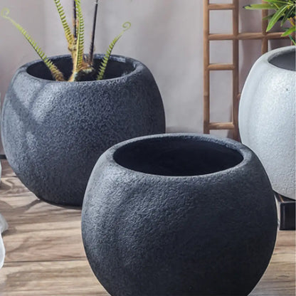 Grand pot de fleur extérieur noir