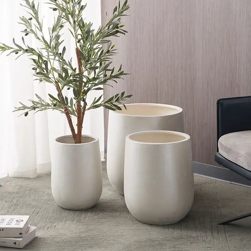 Grand pot de fleur intérieur