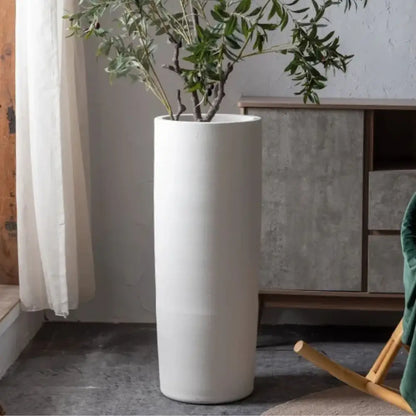 Grand pot de fleur intérieur blanc
