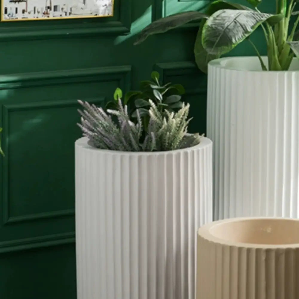 Grand pot de fleur pour salon