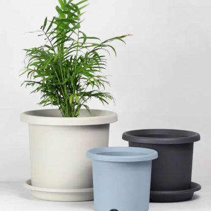 Grand pot de fleur plastique blanc