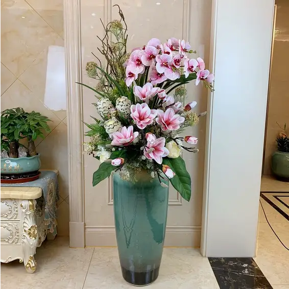 Grand vase à poser au sol design