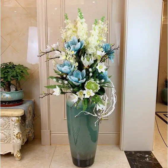 Grand vase à poser au sol design