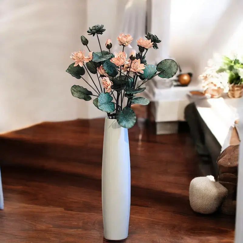 Grand vase blanc à poser au sol