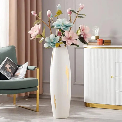 Grand vase blanc et doré