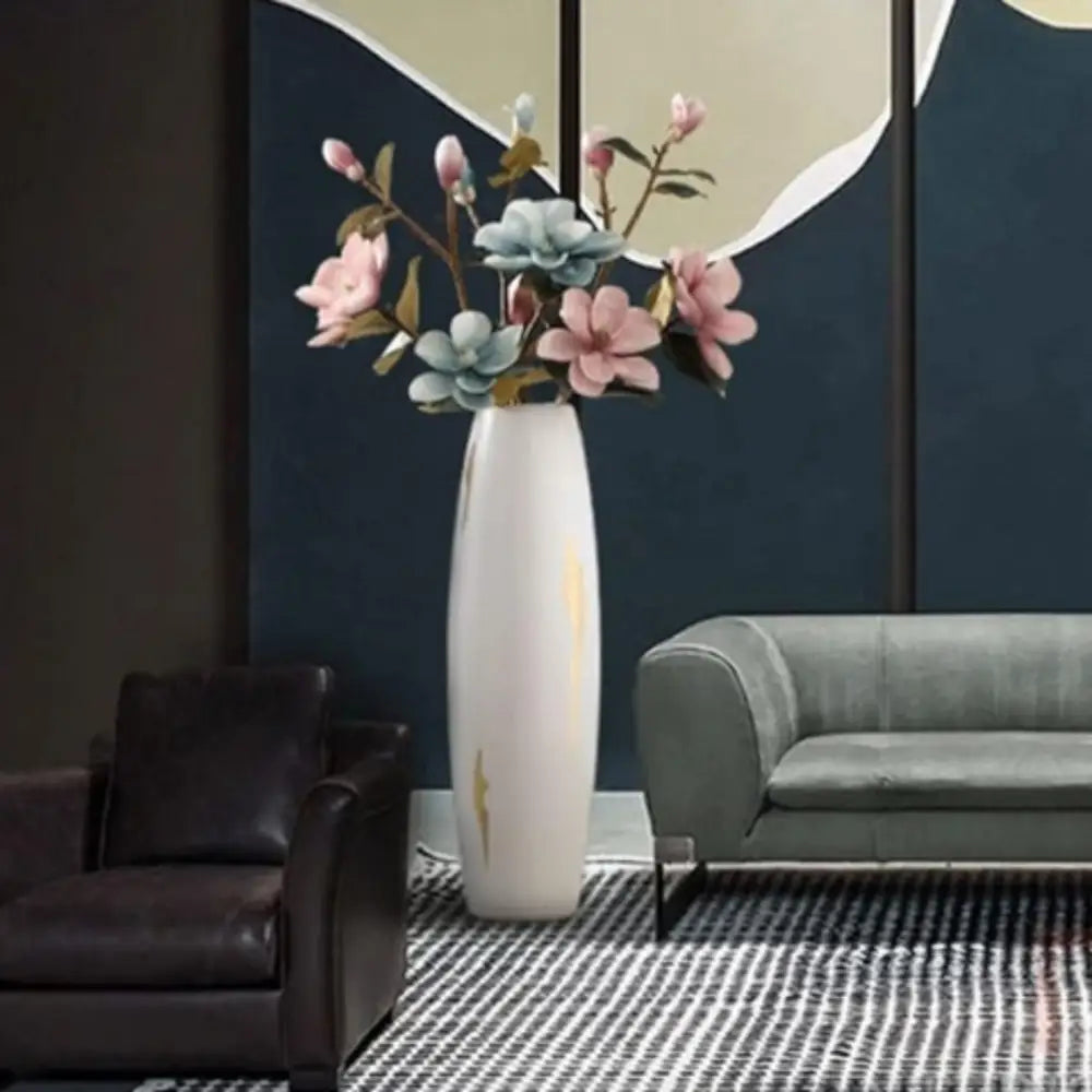 Grand vase blanc et doré