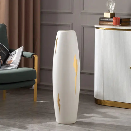 Grand vase blanc et doré