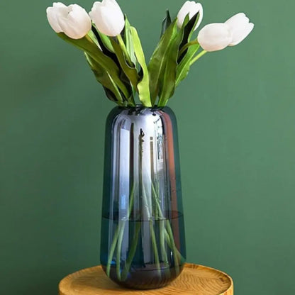 Grand vase en verre bleu