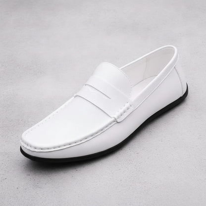 LuxeFoot Mocassins Homme Blanc Simili Cuir Soigné